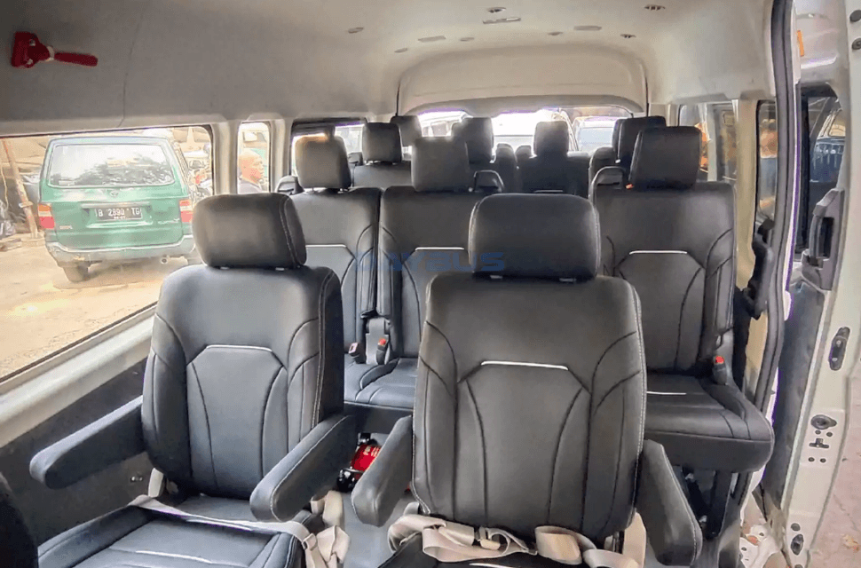 Hiace 14 Seat thumbnail 2