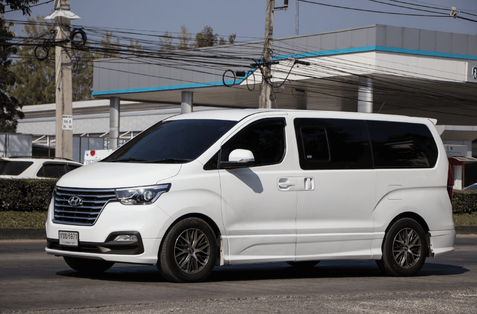 Hyundai H1 thumbnail 2